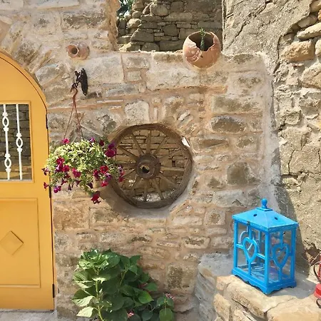 מלון Sari Keci Tas