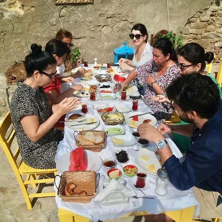 Sari Keci Tas מלון *