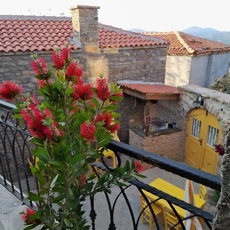 Sari Keci Tas מלון İmroz