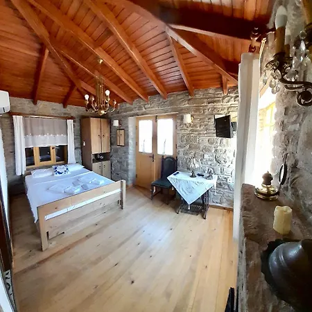 מלון Sari Keci Tas