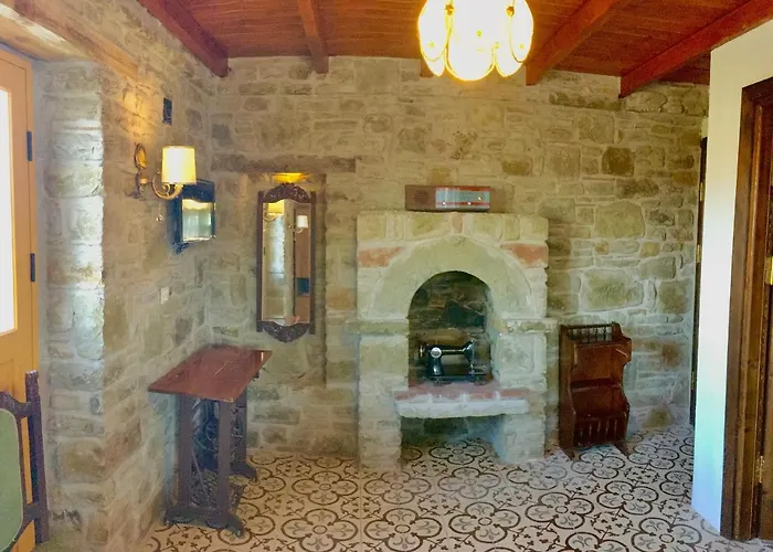 Sari Keci Tas Hotel İmroz