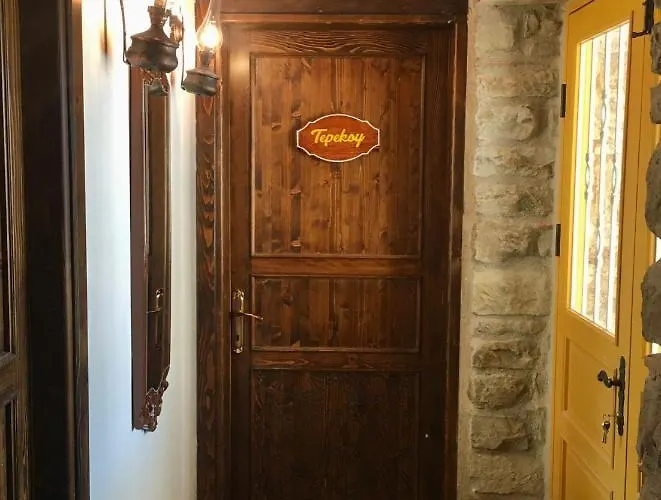 Sari Keci Tas ホテル İmroz